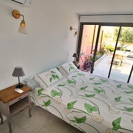 Rez De Aspretto Lazaret Guest house